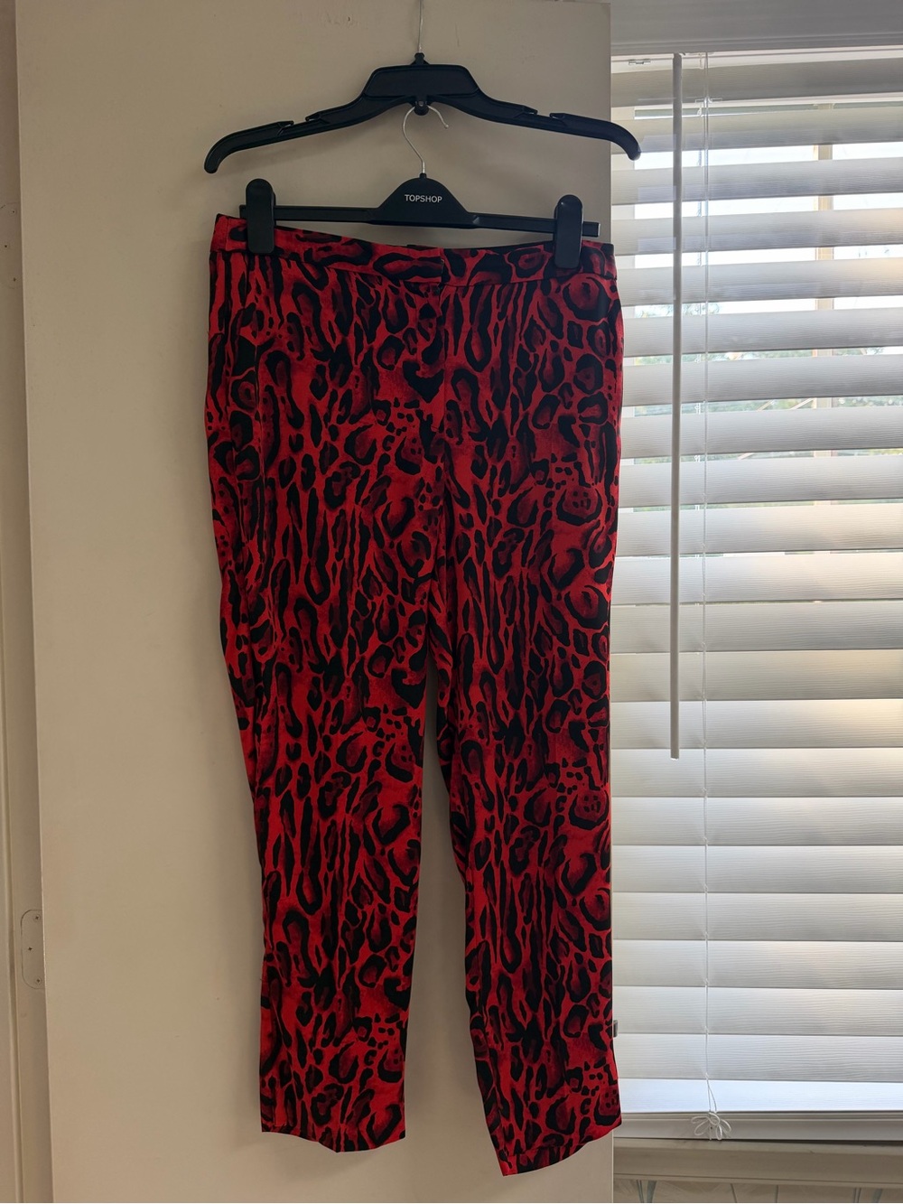 TOPSHOP Red and Black Animal Print Blazer and Trousers Set - Picture 3 of 10